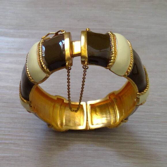 J Crew Factory Enamel Bracelet with Dainty Chain - Picture 1 of 12